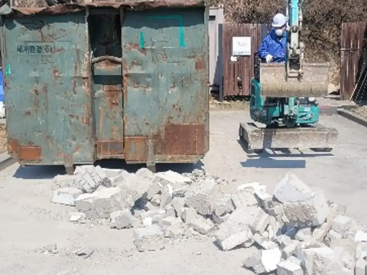 경기 안성 대덕면 철거 원상복구 철거전문 현장 사진 5